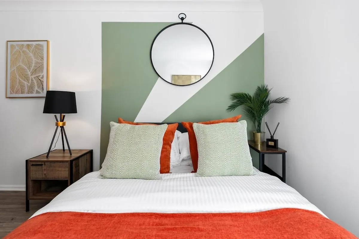 Ocean Escape - Central Brighton - 2Beds - Sleeps 4 0*,  英国